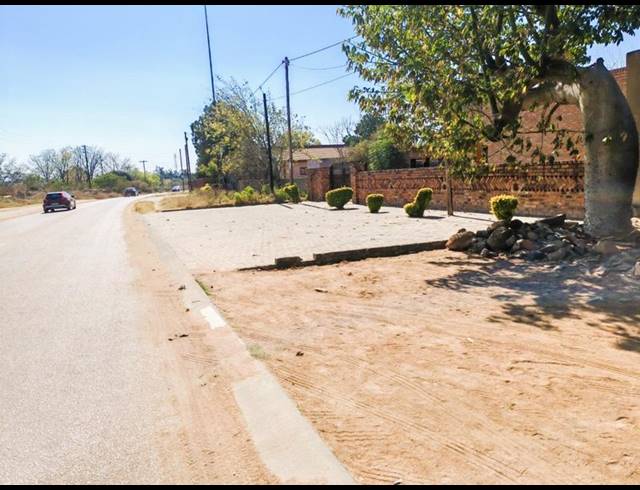 9 BEDROOM HOUSE FOR SALE IN MANKWENG